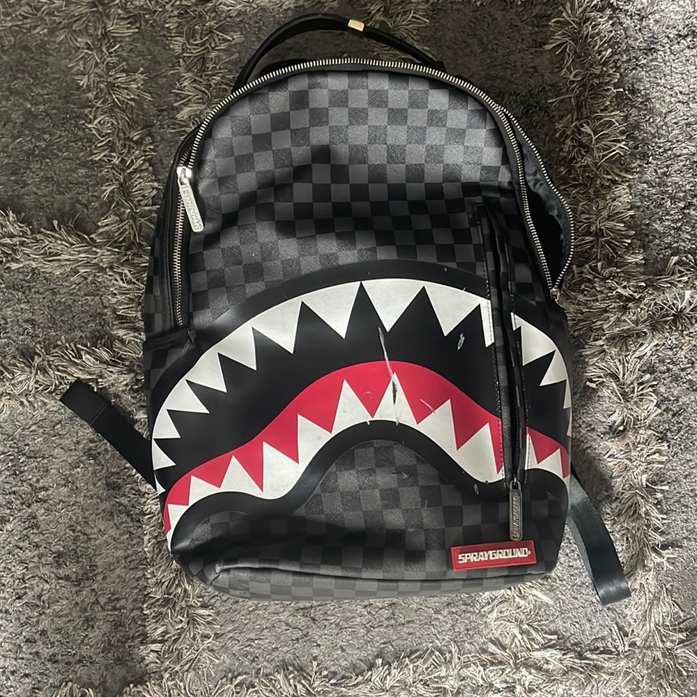 Spray ground bag pack used 5 times LIMITED ADDITION has 8-9 pockets